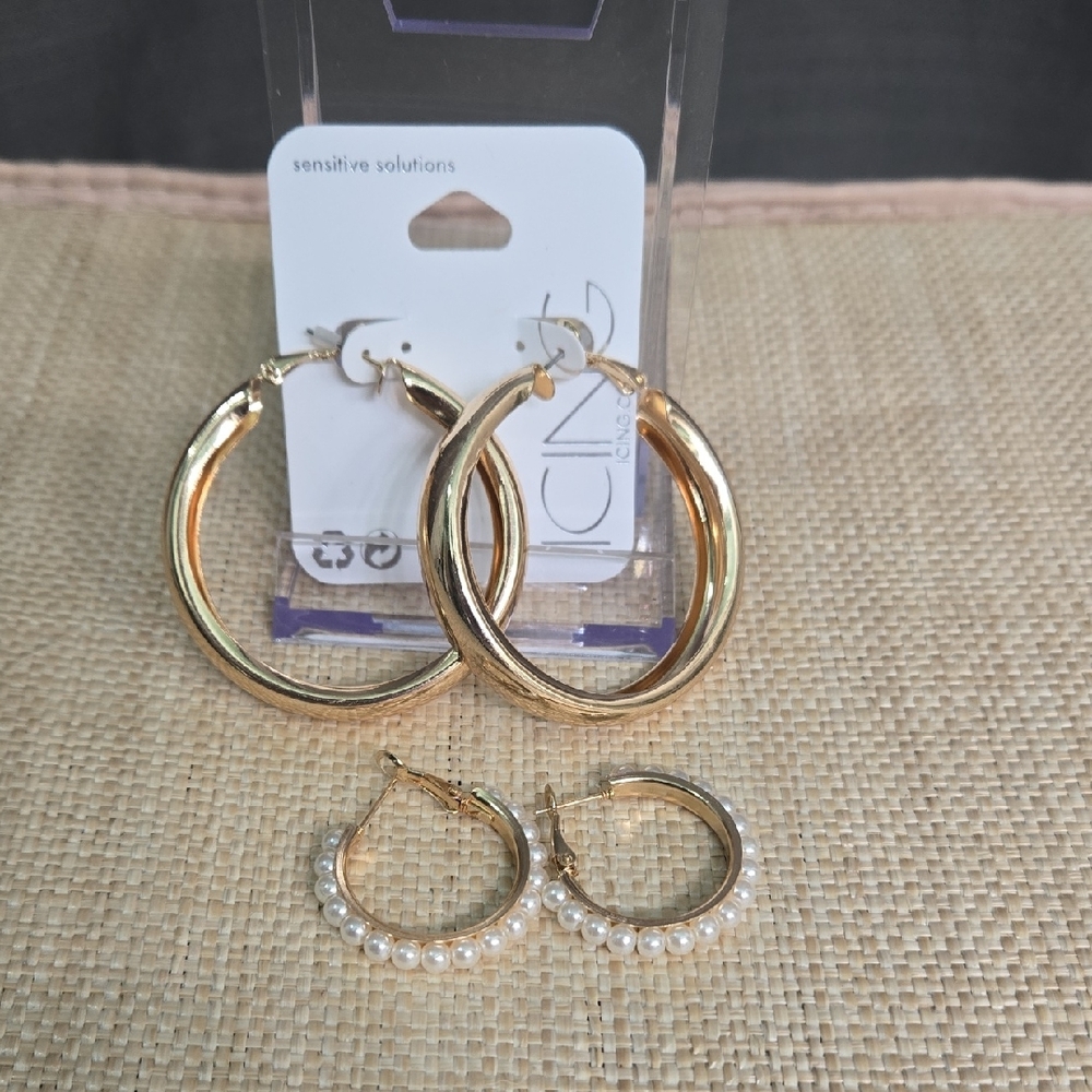 SALE! Icing Gold and White Hoop Earrings Set